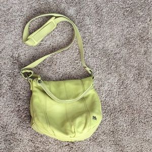Adjustable cross body