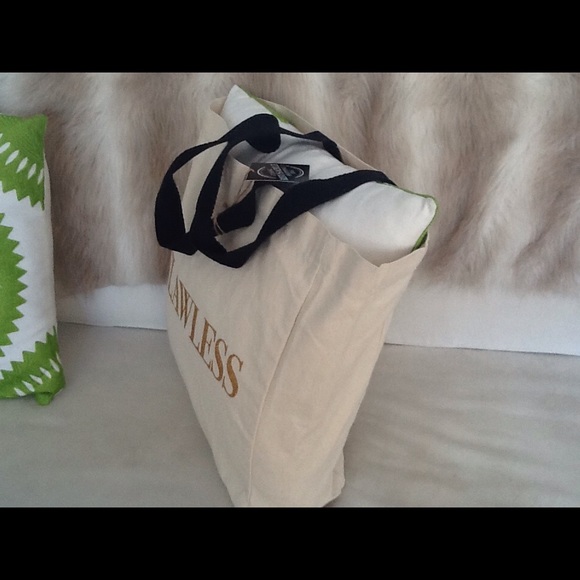 Tote - Picture 2 of 3