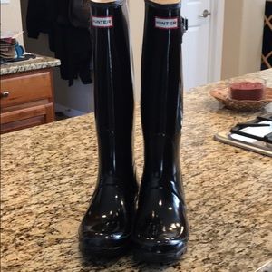 Hunter Tall Gloss Boots + Cuff Socks - Size 9