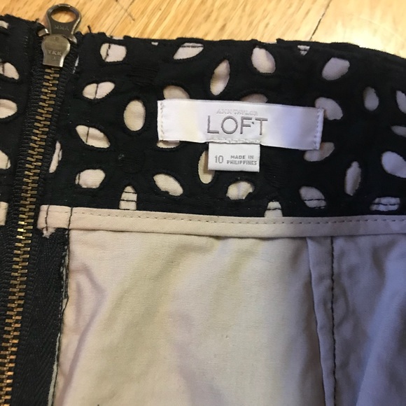 Black and Tan Eyelet LOFT Skirt - Picture 2 of 3