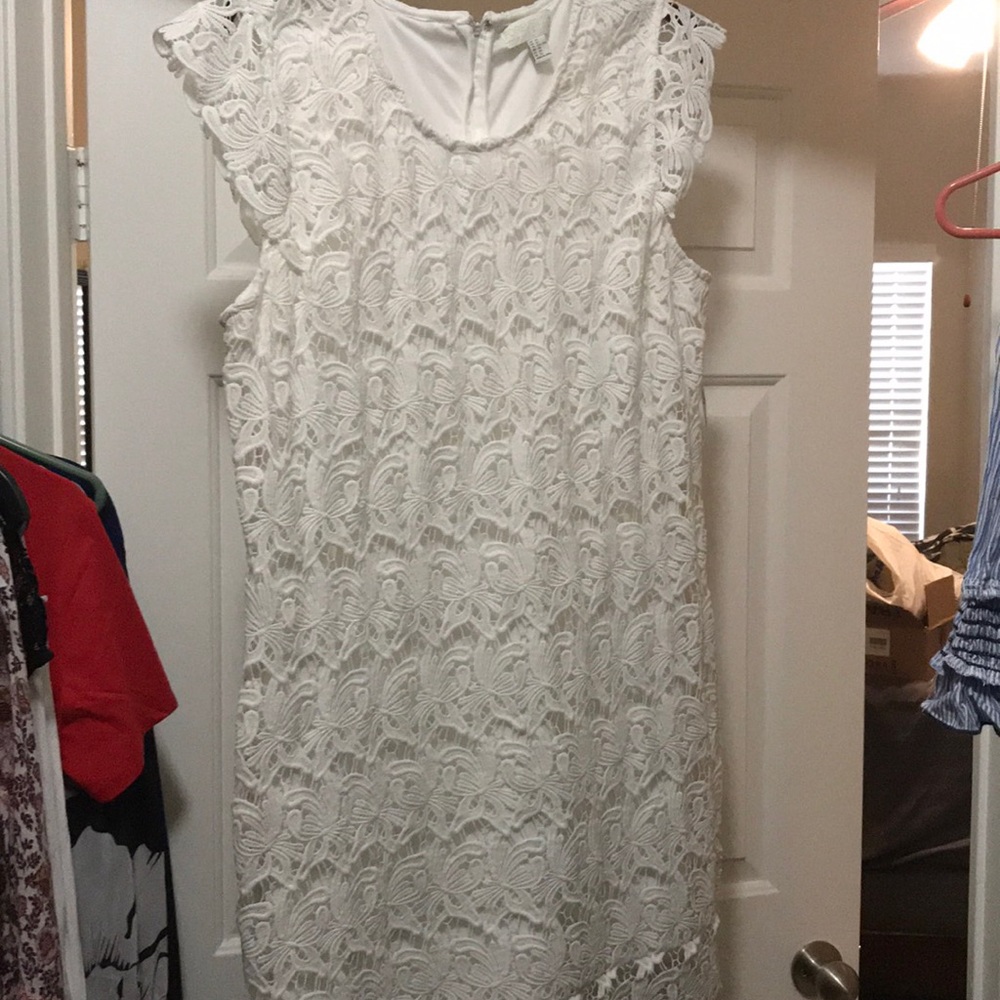 Women’s lace dress