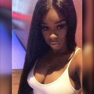 Meet your Posher, Casarah