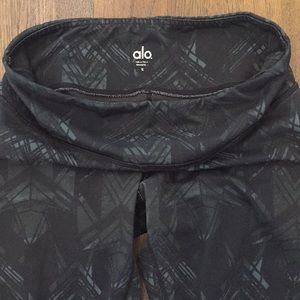 Alo Yoga leggings