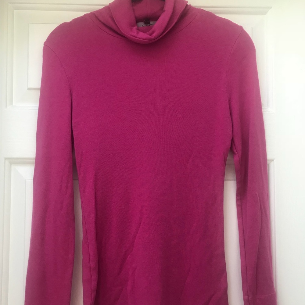 Express turtle neck