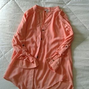 Pretty peach top