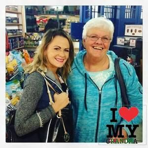 Meet your Posher, Nicole