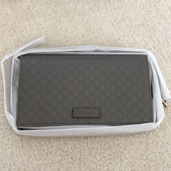 Gucci Microguccissima Crossbody Wallet. NIB! - Picture 2 of 8