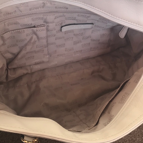 Mkors off white tote bag - Picture 5 of 8