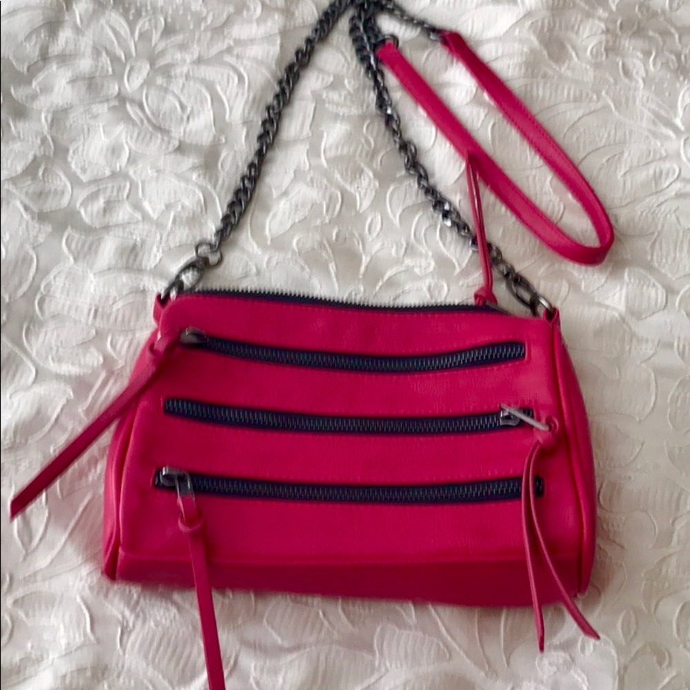Super cute little purse hot pink