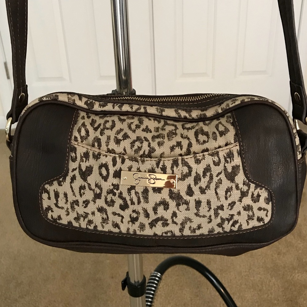 Jessica Simpson purse
