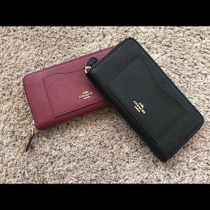 Black Coach Wallet (NWT)
