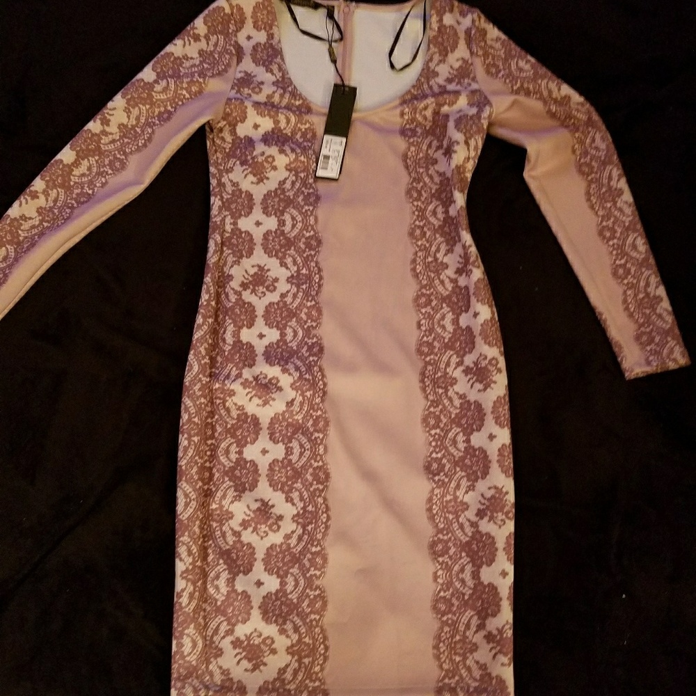 Kardashian Collection/Mauve