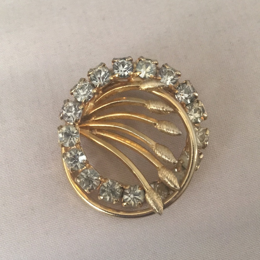 Brooch