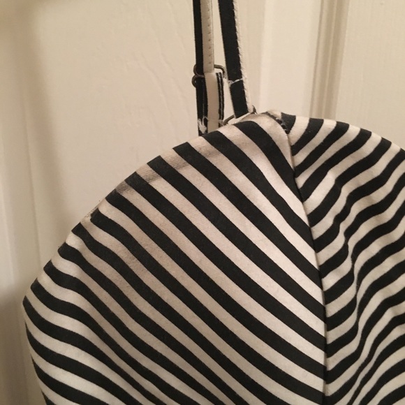 Black and white striped dress - Picture 2 of 5