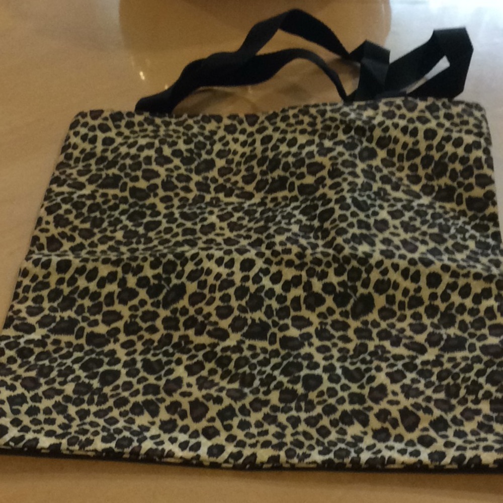 Leopard  Nylon Tote Bag