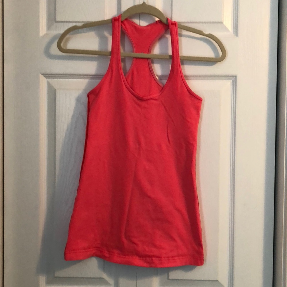 Lululemon Coral Cool Racerback sz 6