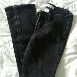 Black skinny jeans