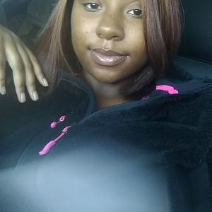 Meet your Posher, Lucy