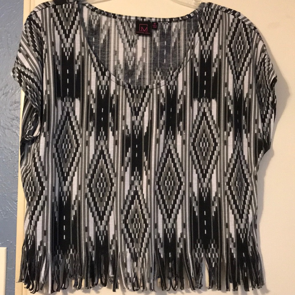 Black and white aztec print top