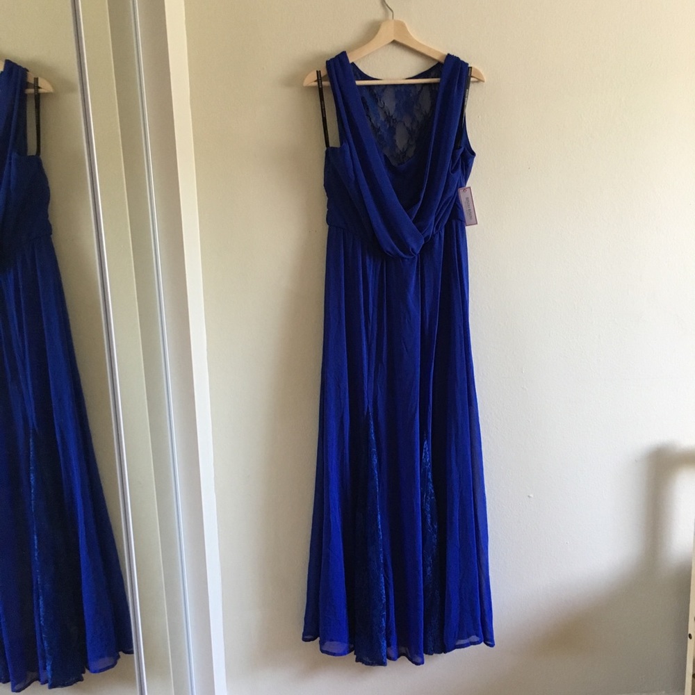Blue floor length Bisou Bisou dress