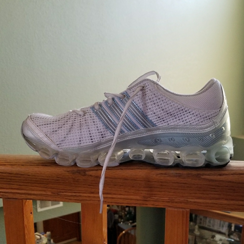 Adidas Tennis Shoes