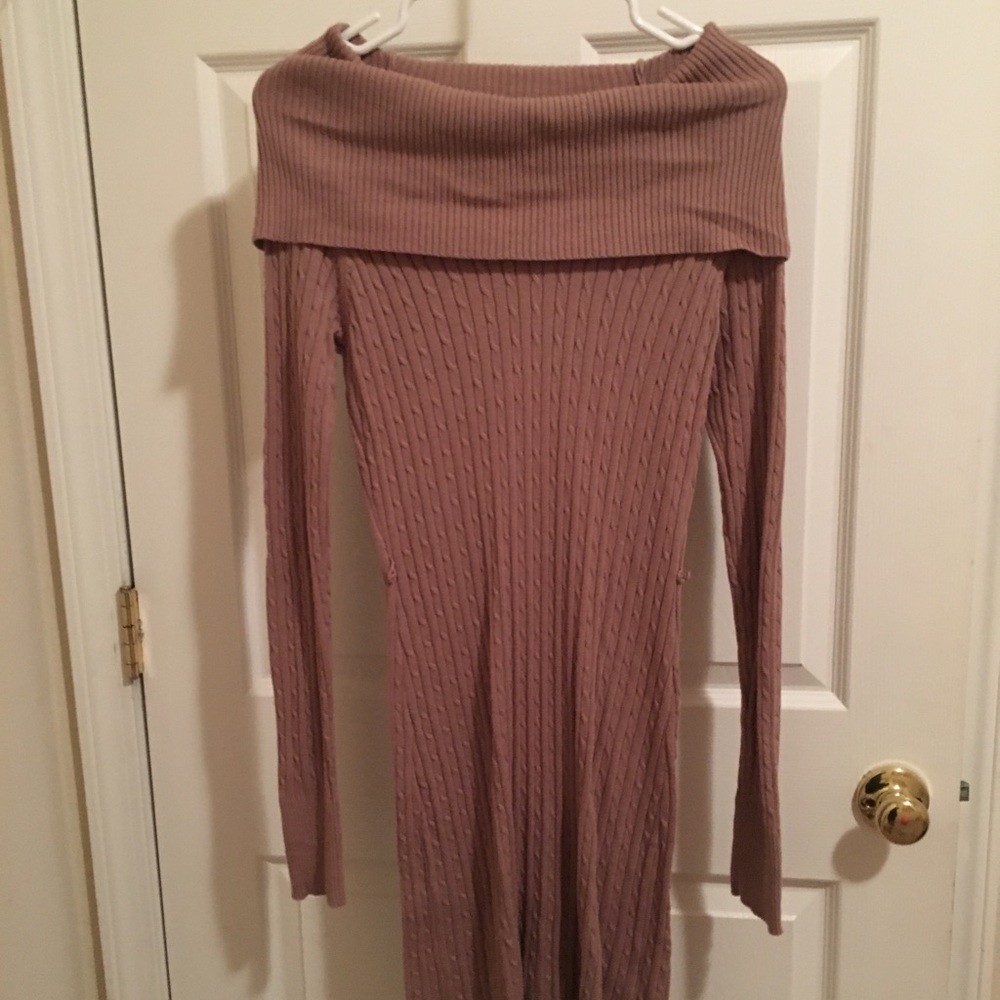 Bebe dress