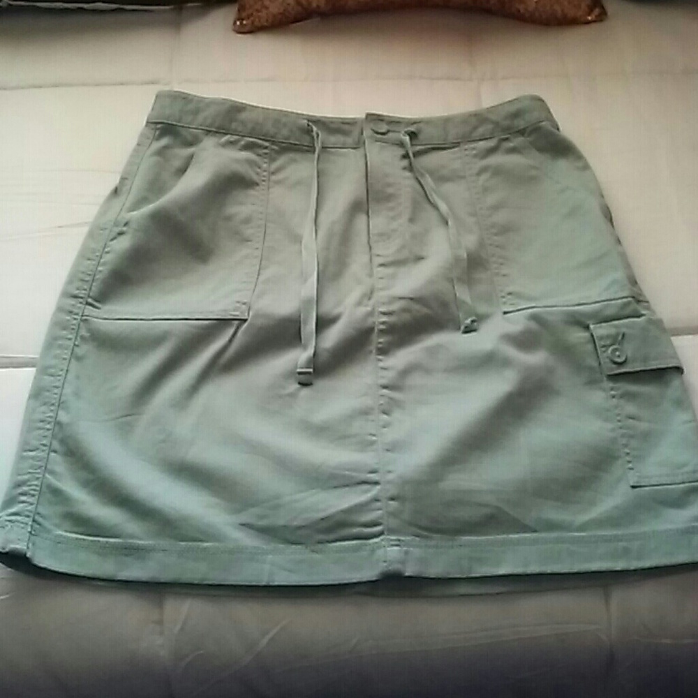 L. L. Bean skirt