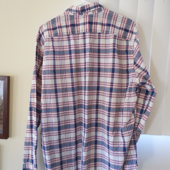 J. Crew Factory Mens Casual Button Down - Picture 3 of 3