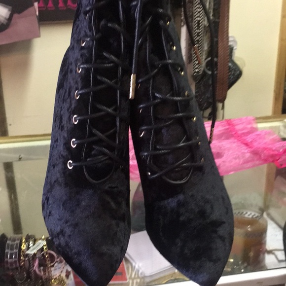 SOLD🤑🤑🤑 - Picture 2 of 4