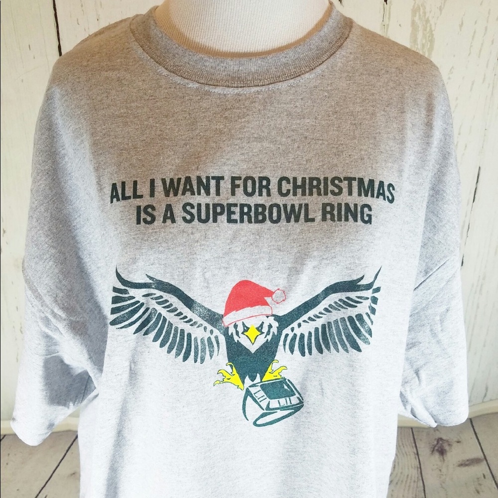Eagles Christmas tee