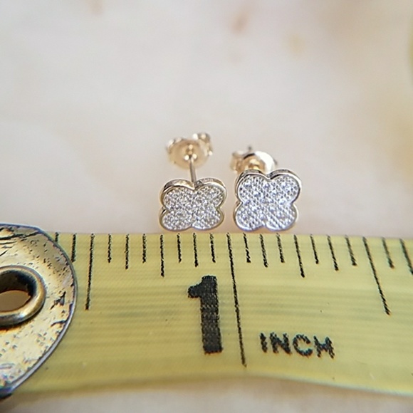 14k Solid Yellow Gold Butterfly Girls Earrings. - Picture 6 of 8