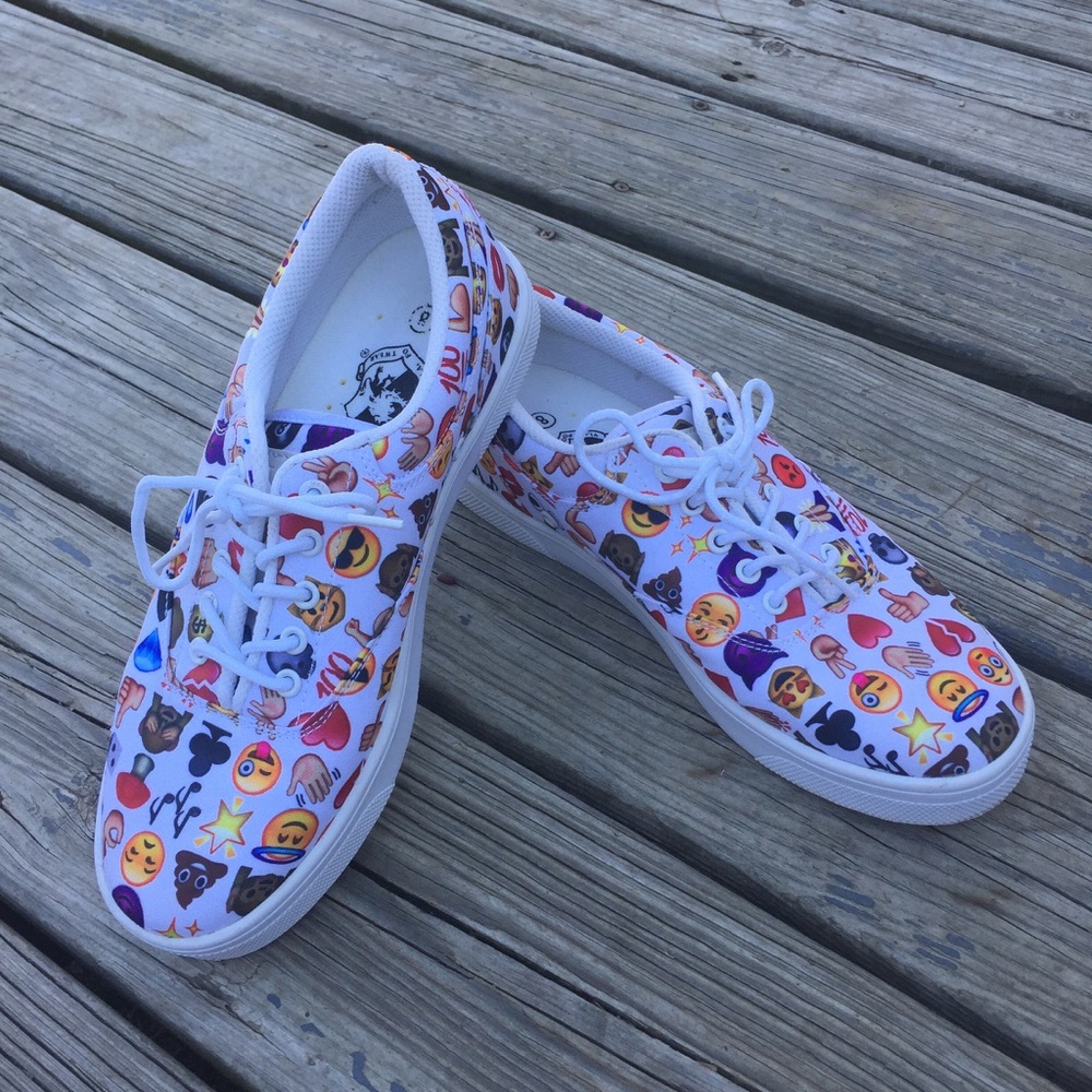 Vlado Emoji Shoes - Men's Sz 8/ Women's Size 10