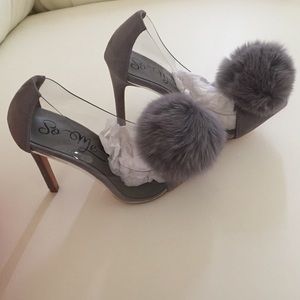 Grey toe heels