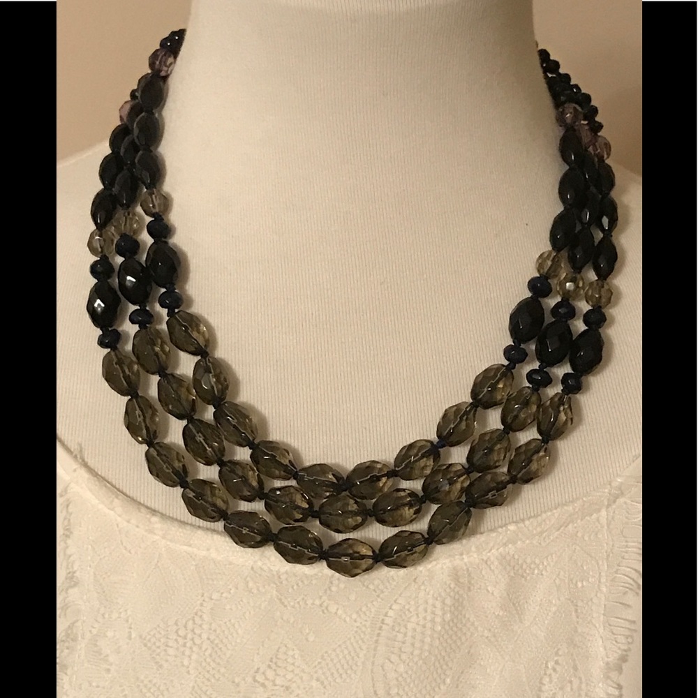 🎀Reduced🎀 Banana Republic bead necklace