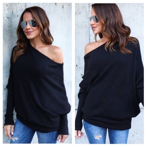 ❤️SALE❤️ Gorgeous Off The Shoulder Sweater - Picture 2 of 7