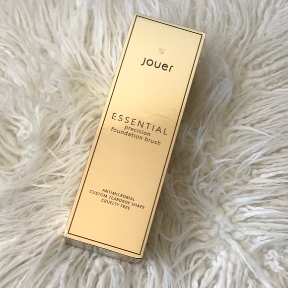 🎄 jouer Essential Precision Foundation Brush• - Picture 2 of 5