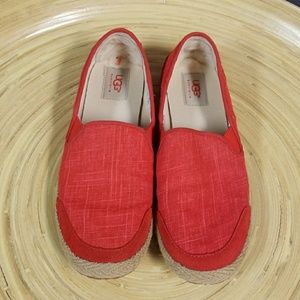 UGG Women's Delizah Hibiscus Slip-On Canvas Loafer