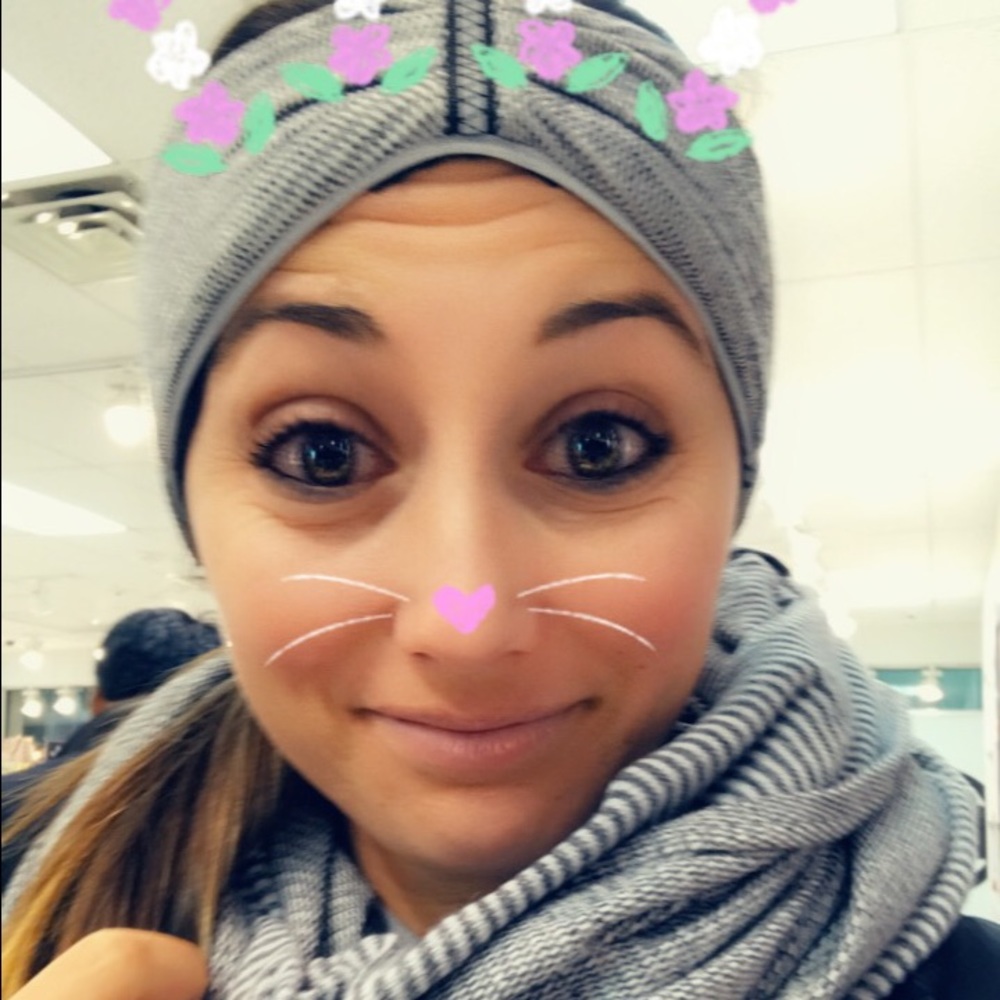 Meet your Posher, Brandi