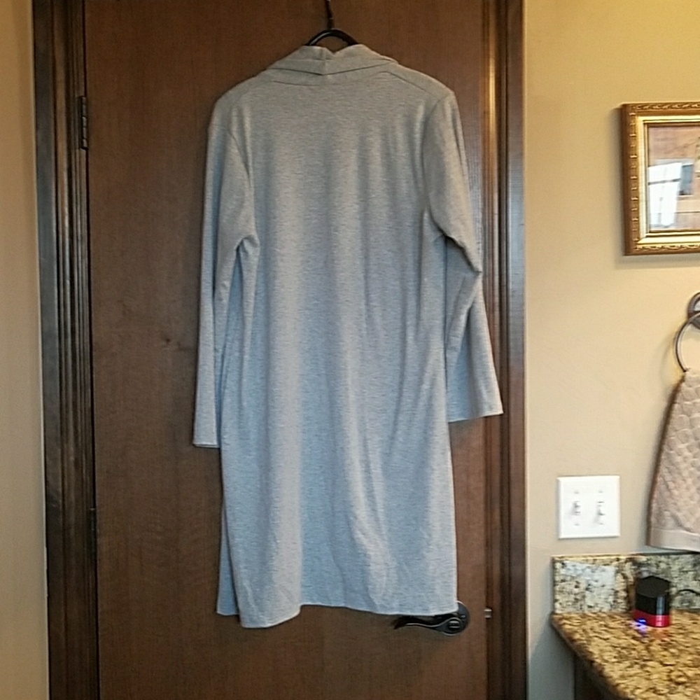 Cartigan - Picture 2 of 2