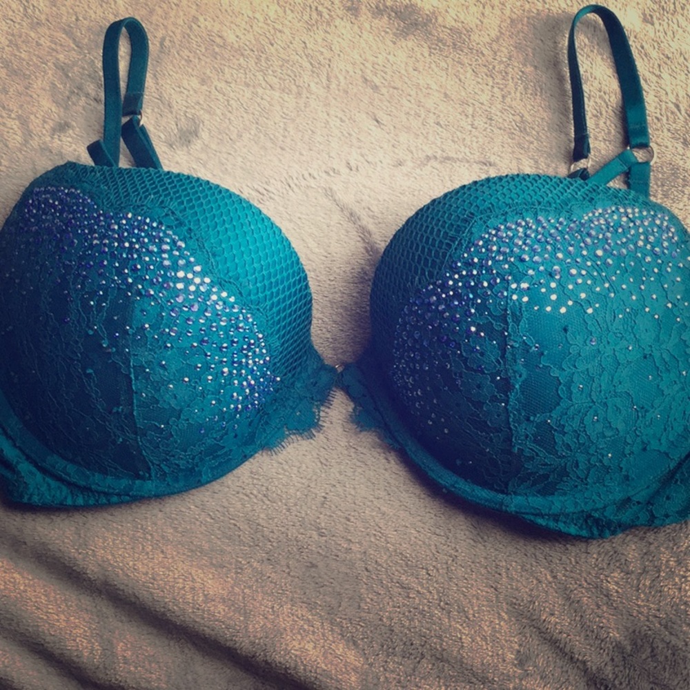 VS BRA