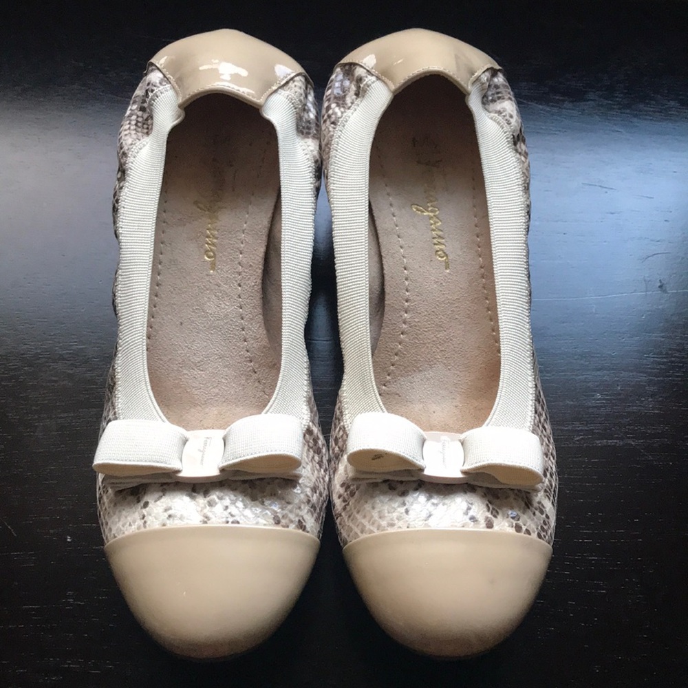 Authentic Salvatore Ferragamo kitten pumps