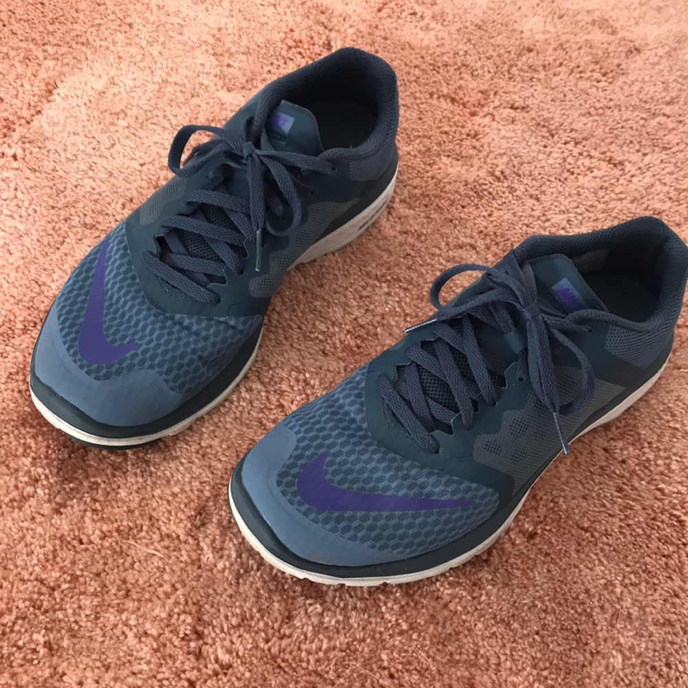 Nike FS Lite Run 3