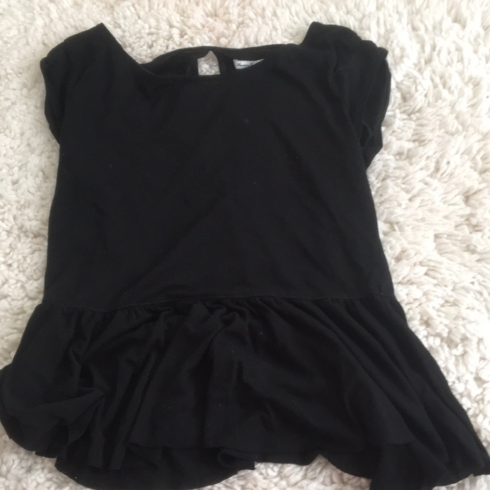 Black short sleeve top