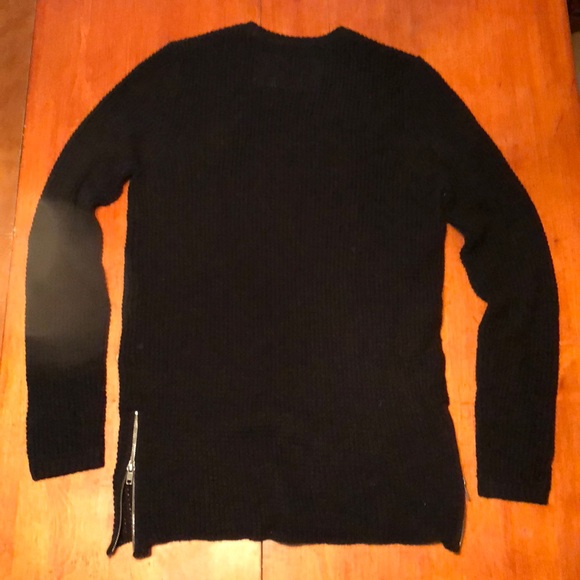 the Narrows knit sweater with bottom zippers - Picture 4 of 4