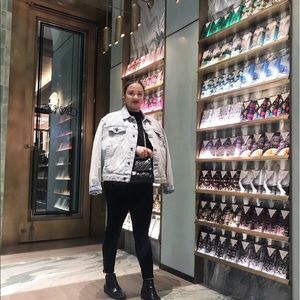 Meet your Posher, Catherine