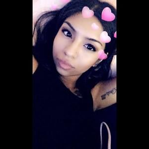 Meet your Posher, Veronica