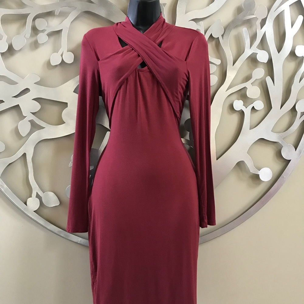 Body fitting dress