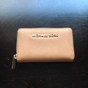 Authentic small Michael kors cardholder
