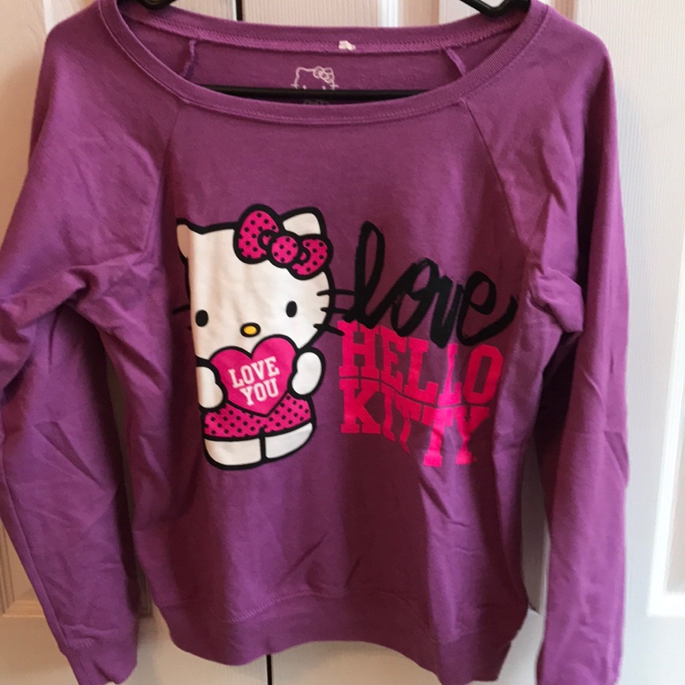 Adorable hello kitty long sleeve shirt