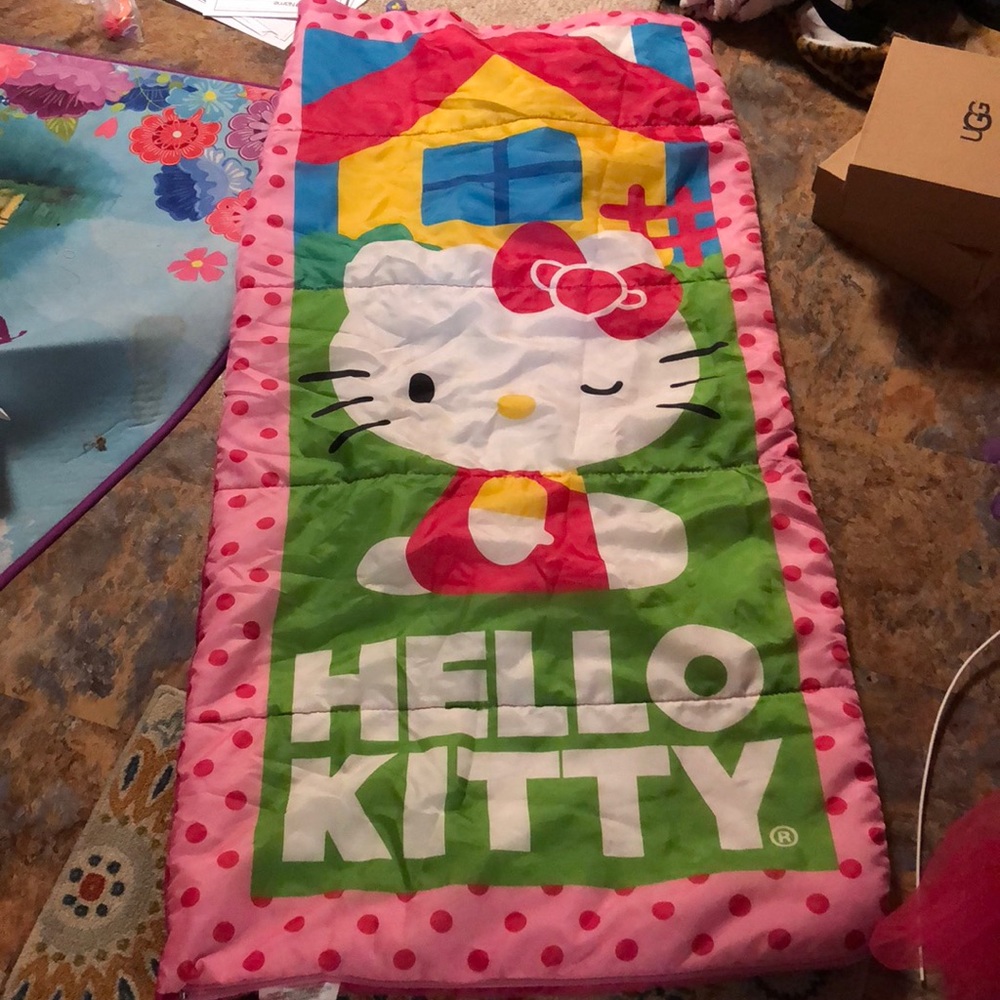 Girls hello kitty sleeping bag